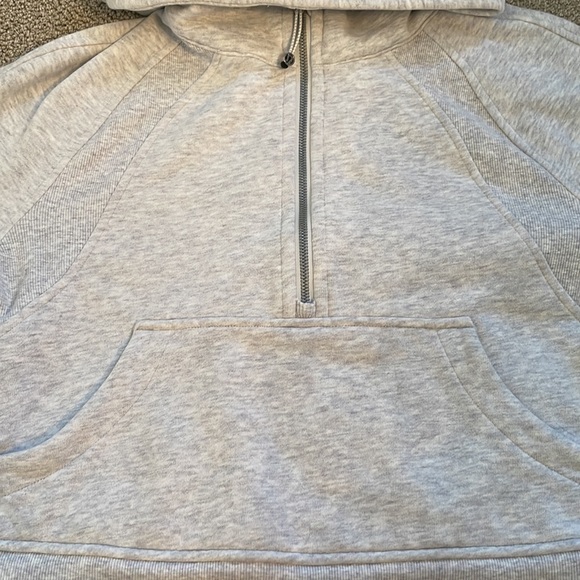 Lululemon Scuba Oversized 1/2 Zip Hoodie - Picture 5 of 10